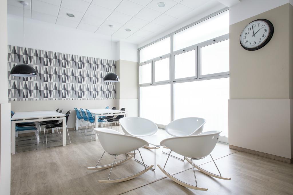 Residencia Universitaria Resa Blas De Otero Bilbao Luaran gambar